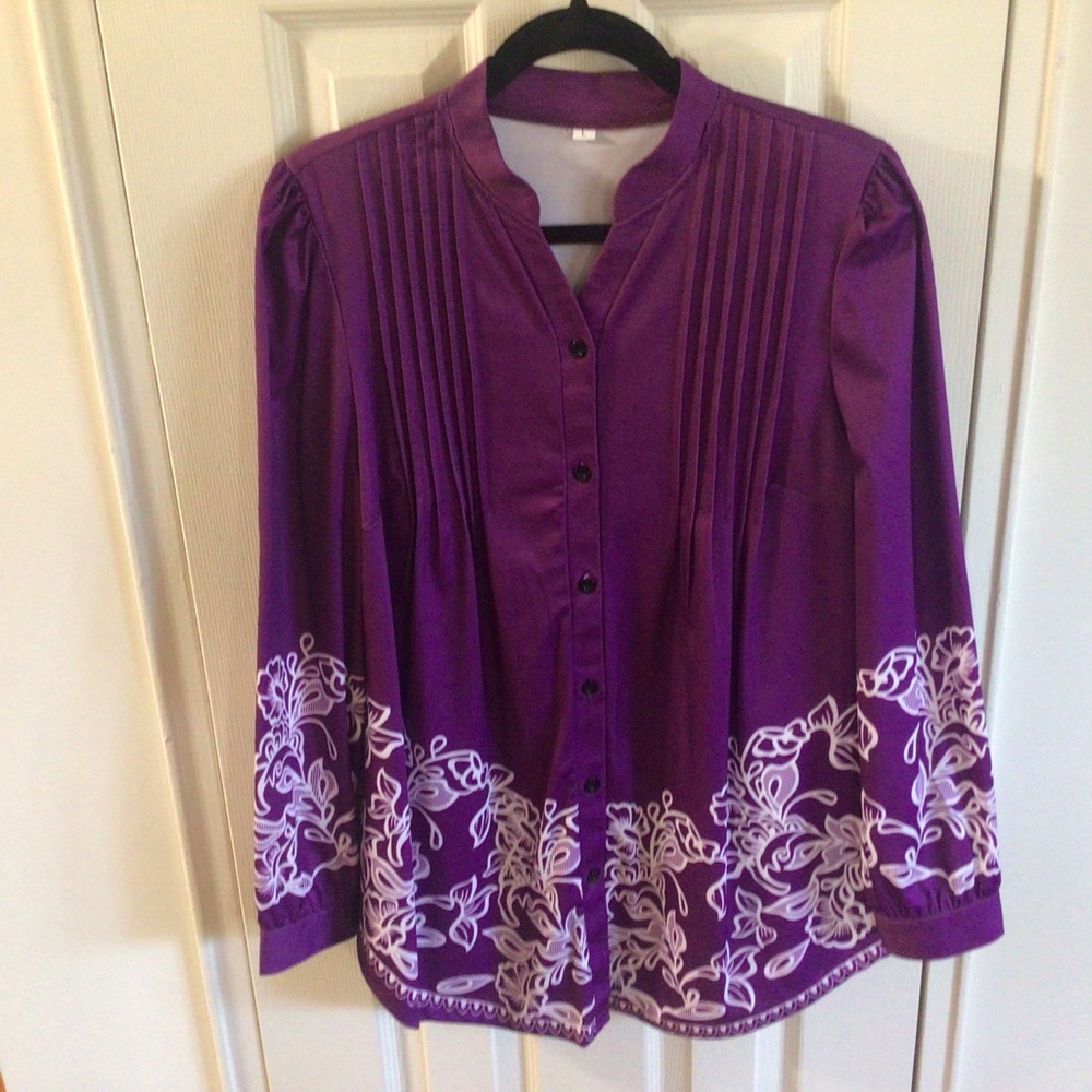 Zulily Large Purple Button Down Tunic with White Flower Trim